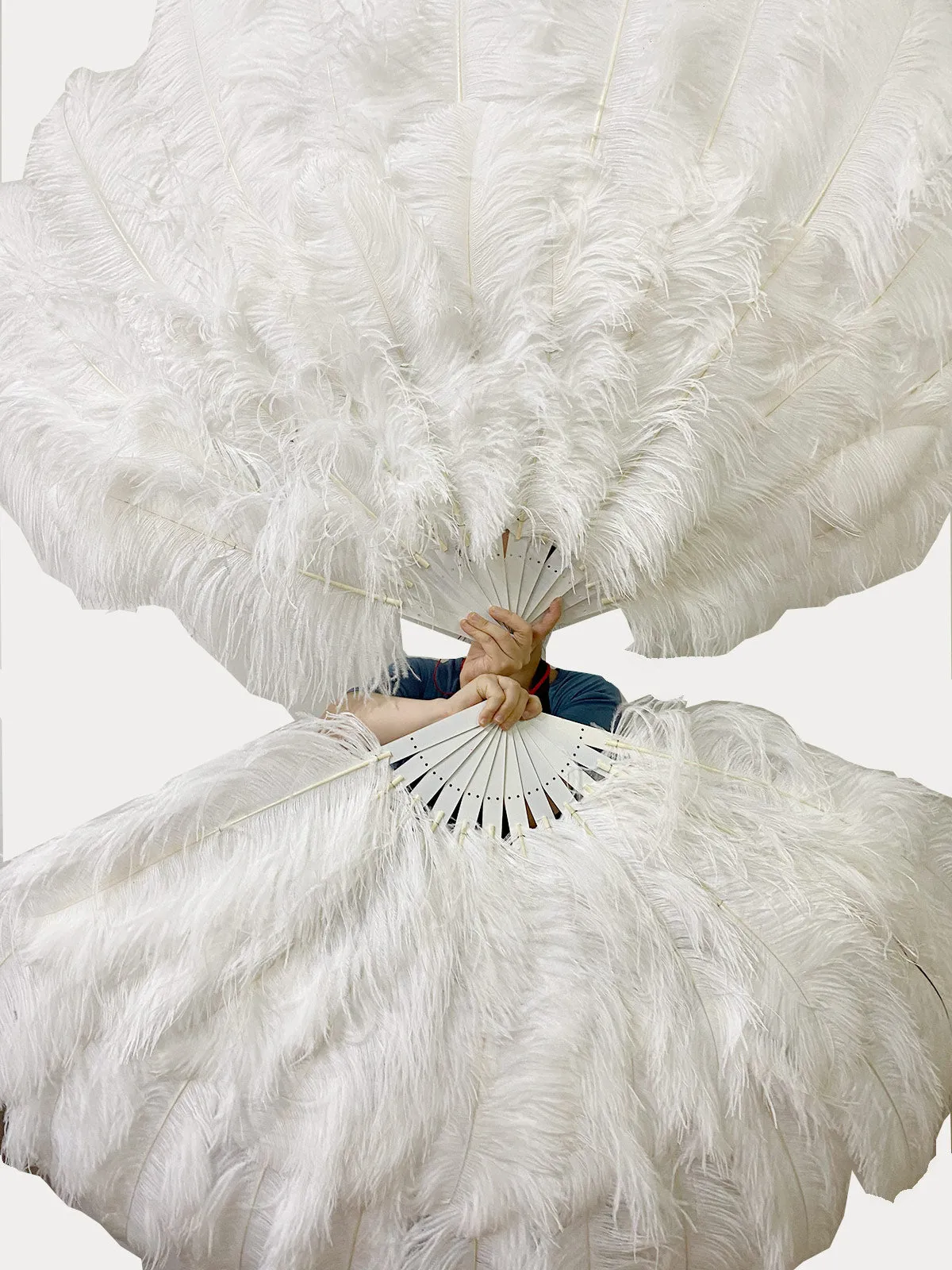 A pair of white XL 2 Layers Ostrich Feather Fan 34''x 60'' with aluminum staves