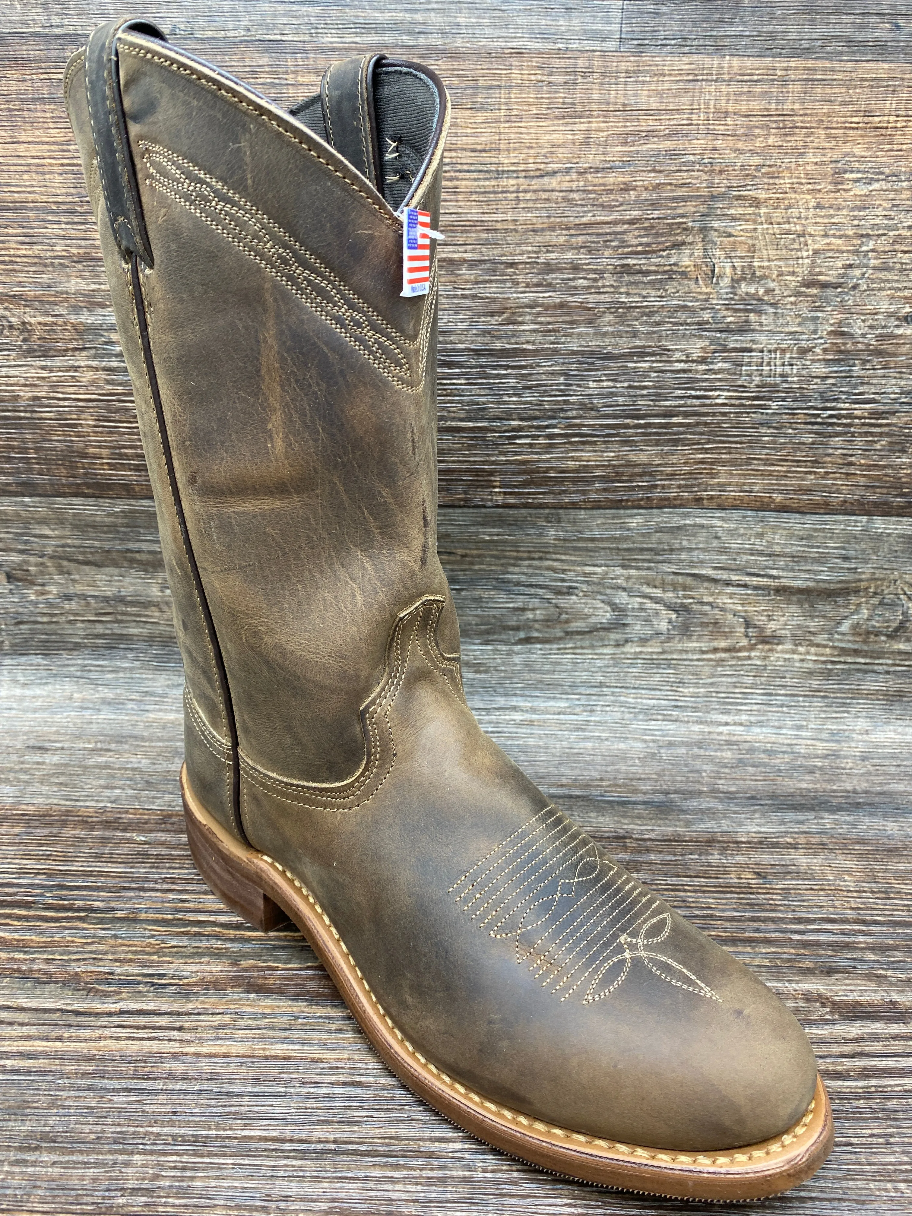 ab6732 Men's Round Toe Slip On Roper by Abilene.