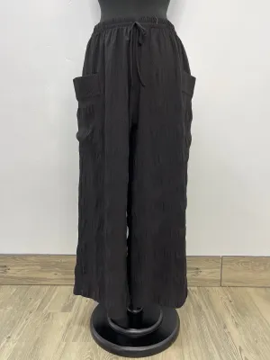 Black Puckered Wide Leg Pant