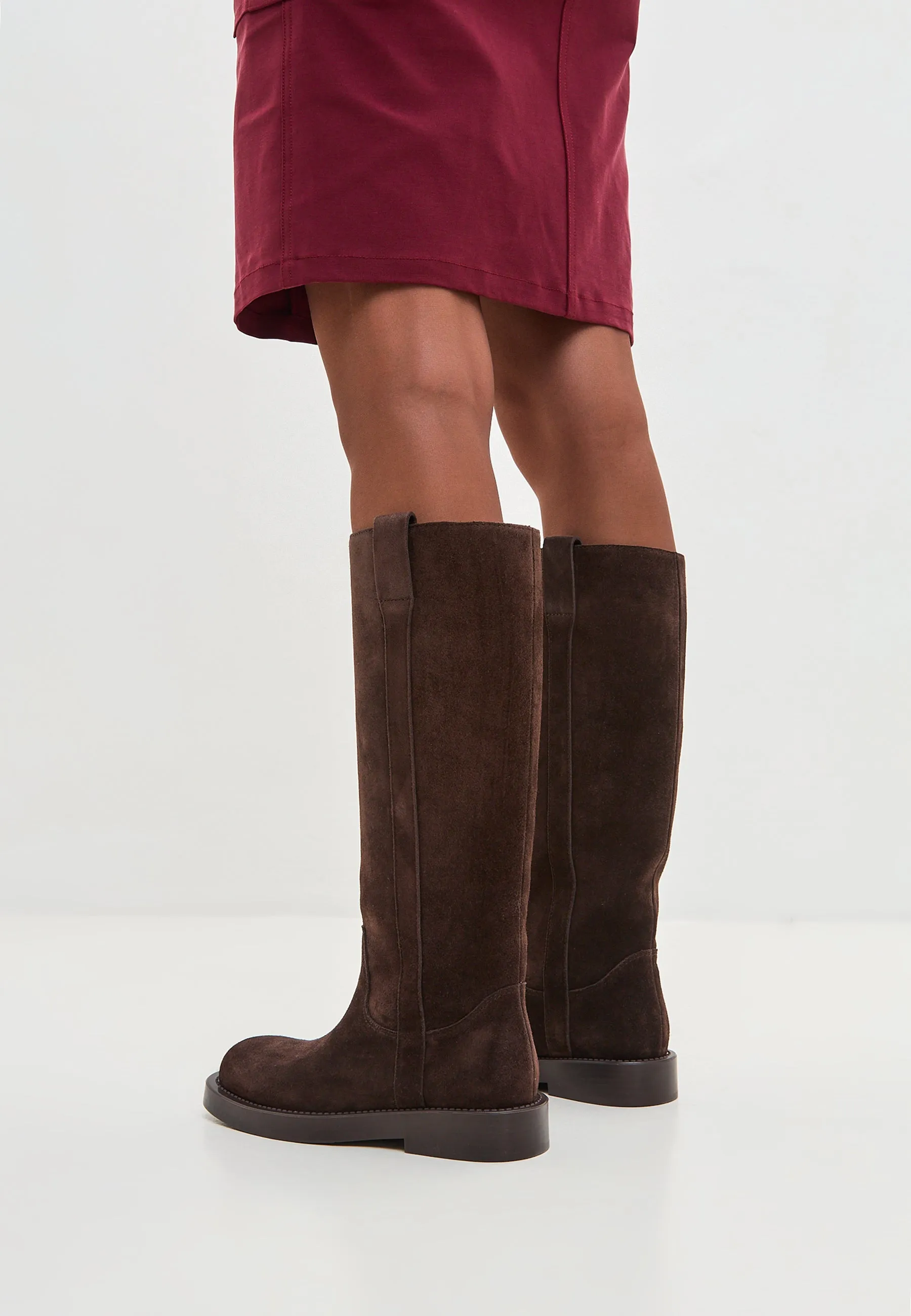 Classic Leather Knee-High Boots Ari - Brown