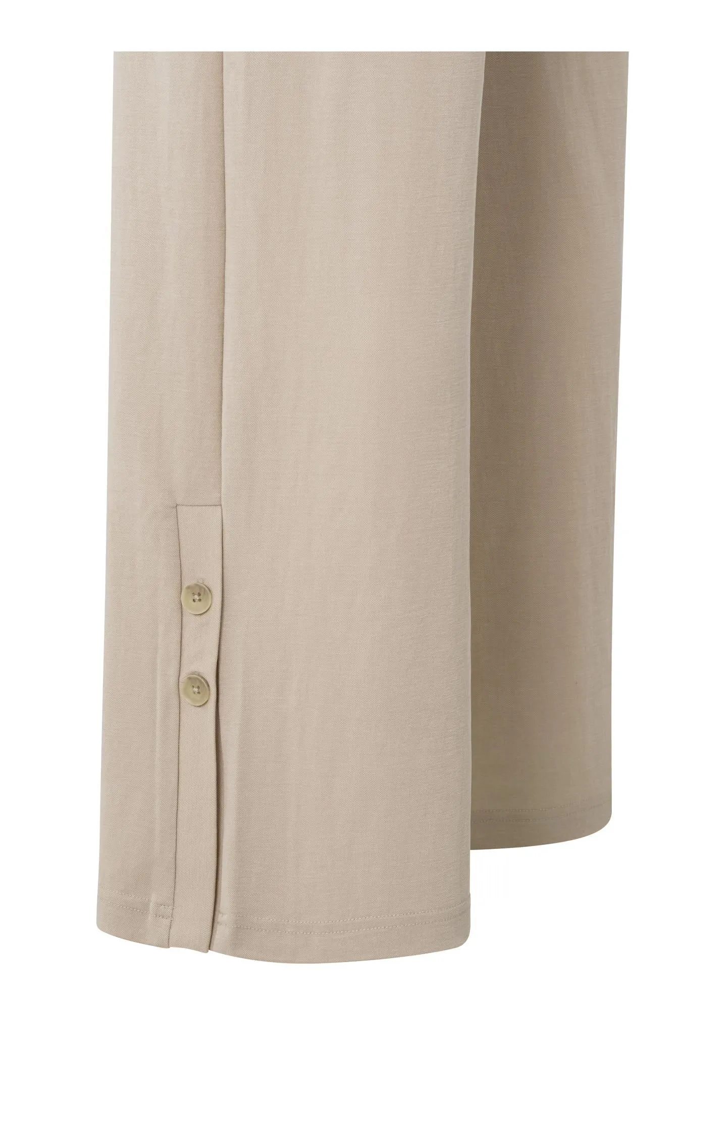 Comfortable trousers with elastic waistband and buttons