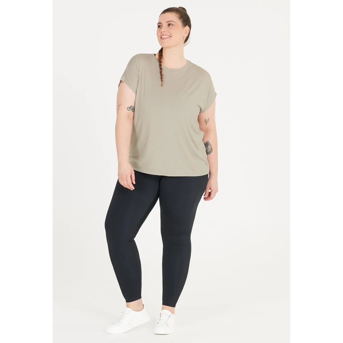 Jenirei  Soft Touch Tee - Dove