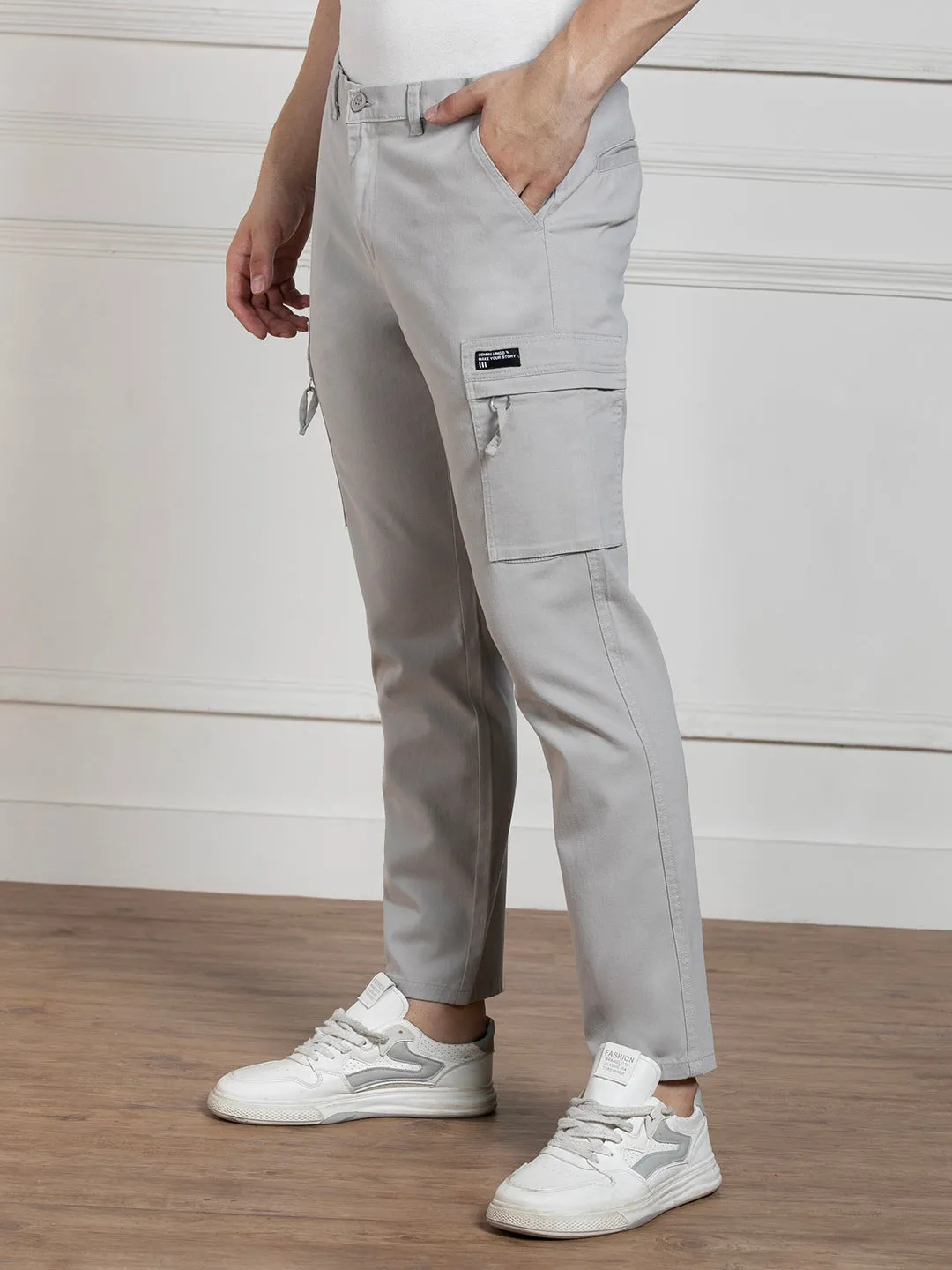 Men's Solid Light Grey Stretchable Cargo Trousers