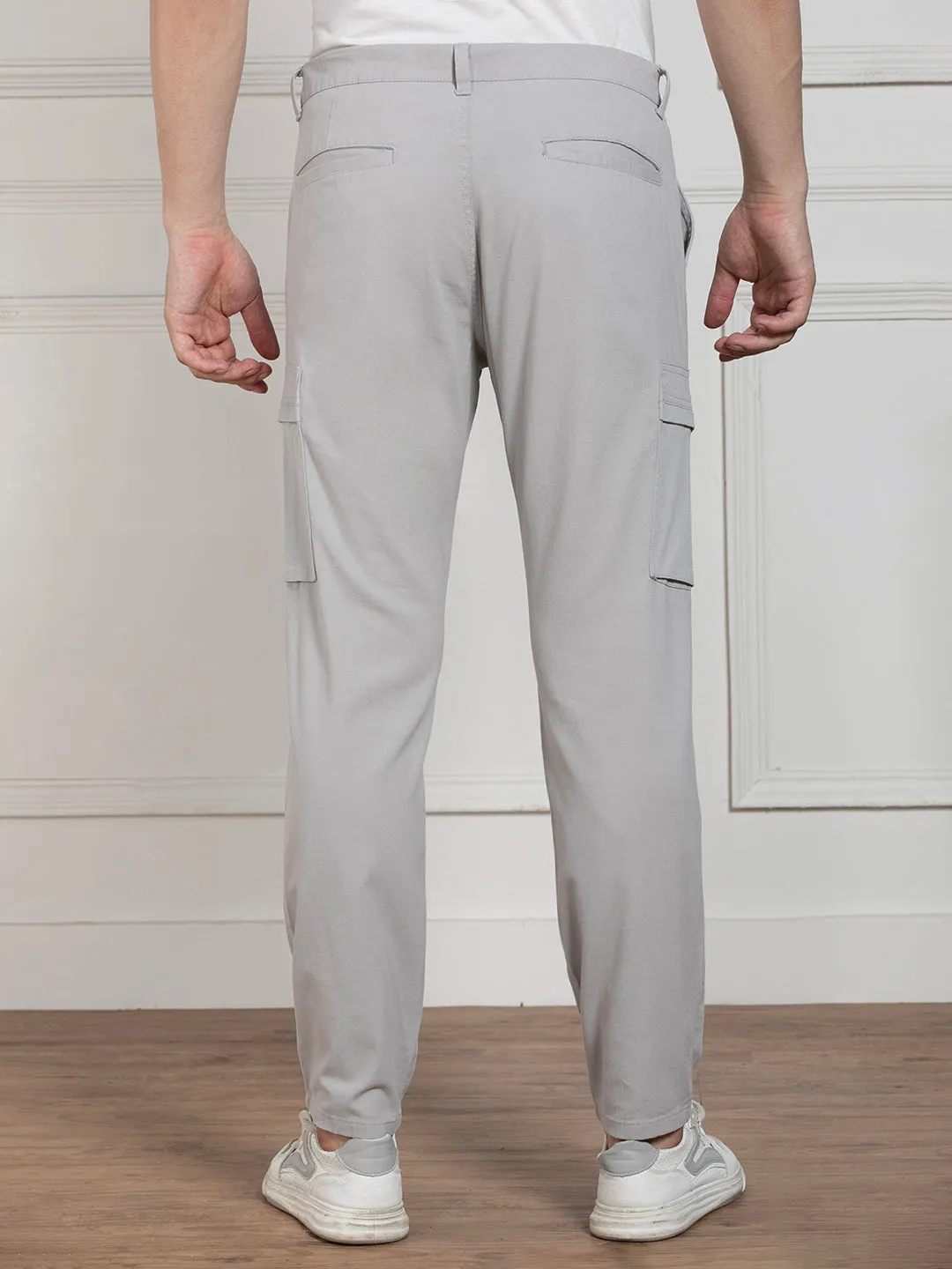 Men's Solid Light Grey Stretchable Cargo Trousers