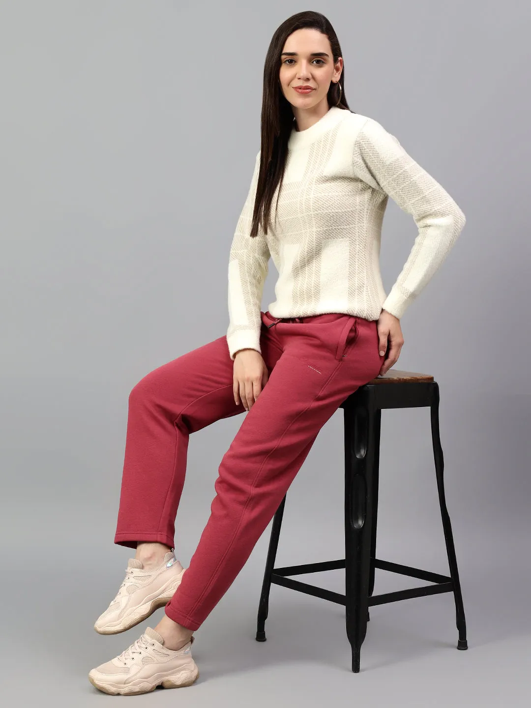 Women's Coral Solid Winter Track Pant